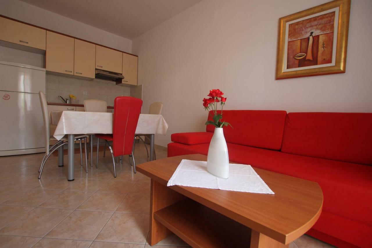 Apartments Macolic 라브 외부 사진