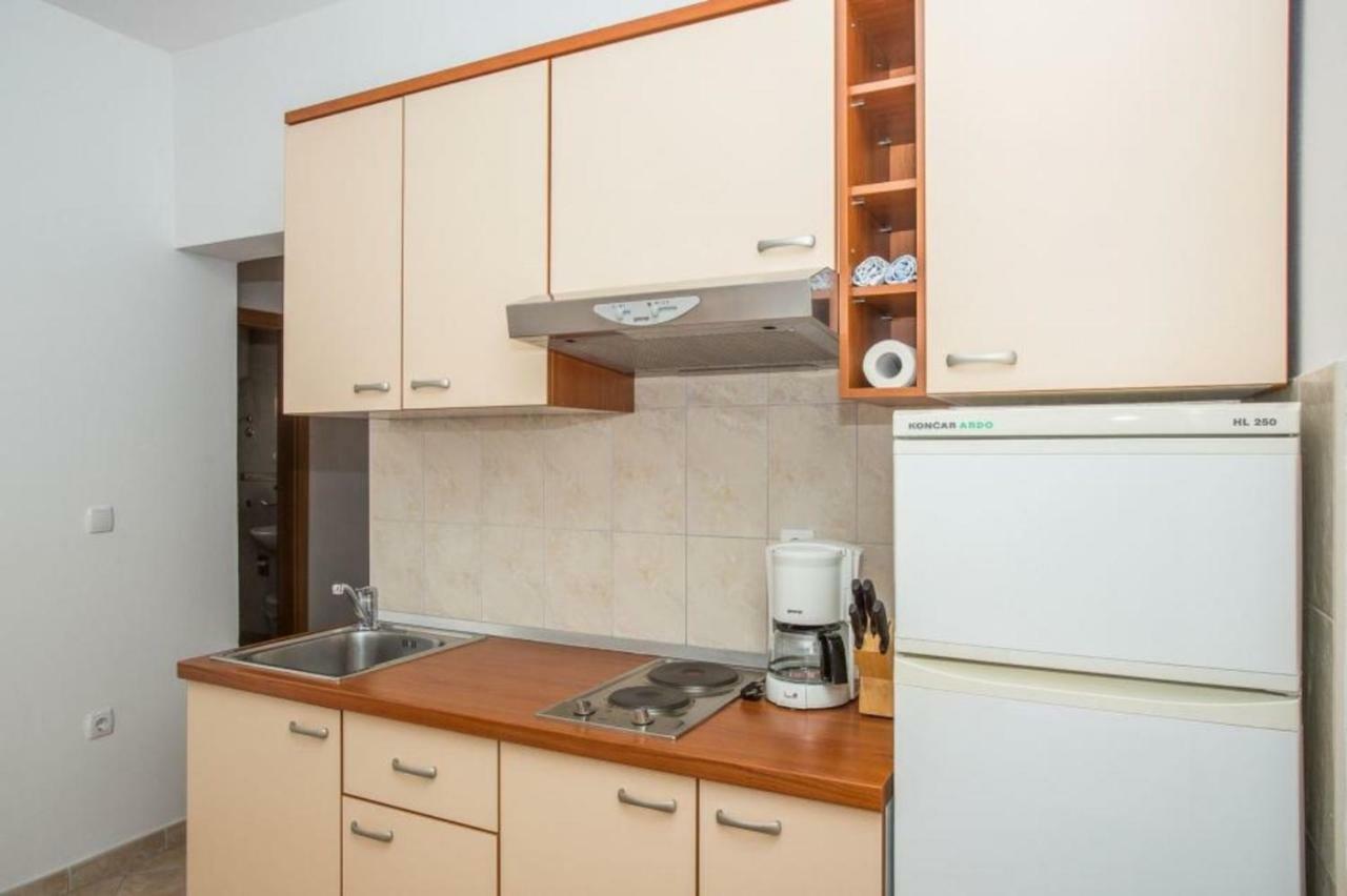 Apartments Macolic 라브 외부 사진